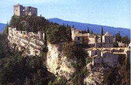 Chambres d'hotel et chambres d'hotes dans des maisons d'h�tes de la vieille ville de vaison la romaine